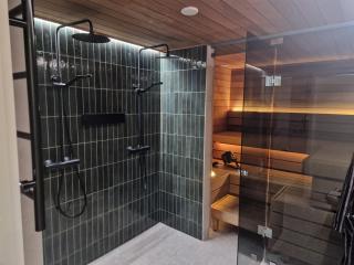 Bright, big apartment with own sauna & balcony - 0