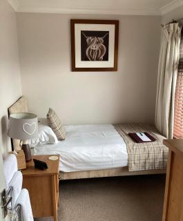 Furan GuestHouse - Inverness - 7