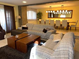 Magnífica Villa Familiar Con Piscina a 8Km Playa - Tordera - 4