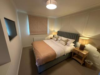 Detached Luxury Coach House - Sky Sports Cinema - EVCharger - Mile End - 1