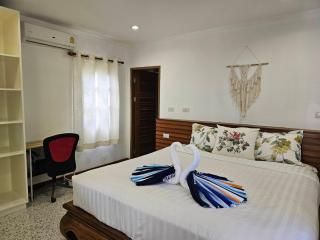 Tropical Oasis Aoyon Beach House - Ban Ao Makham - 4