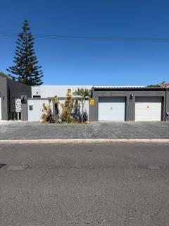 Coastal House: 3BR+Private Entrance+Self catering - Cidade Do Cabo - 8
