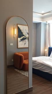 DE ELEVÈ 02- Designer 1 Bed Luxury Apartment - 2