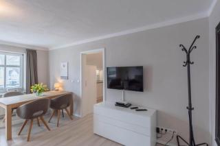 Villa Iduna Ferienwohnung No 7 - 2 OG mit Balkon nach Osten - Binz - 8