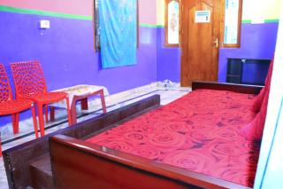 SJ HOMESTAYs 2 - Tirupati - 4