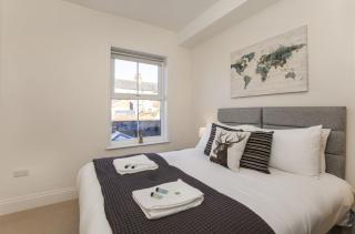 Modern 3 bed Beautiful House in York - York - 6