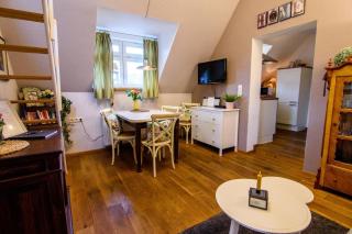Gemütliche Wohnung in Bracht mit Garten - - 5