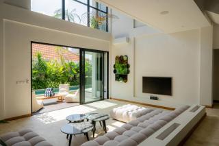 Luxurious 5 Bd Villa In Seminyak - Art Deco Style - Canggu - 8