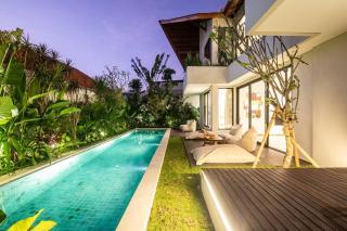 Luxurious 5 Bd Villa In Seminyak - Art Deco Style - Canggu - 9