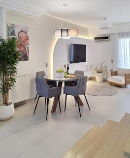 Lux home in central location - 0