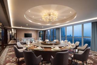 Crowne Plaza Zhenjiang by IHG - 4
