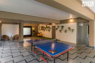 Mehta Mansion by StayVista - A Villa with a Swimming Pool and Pool Table - Lonavala - 6