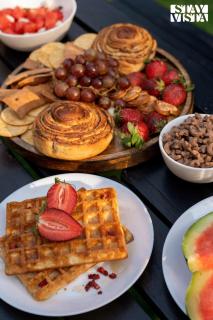 Mehta Mansion by StayVista - A Villa with a Swimming Pool and Pool Table - Lonavala - 1