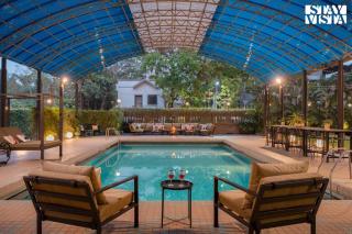 Mehta Mansion by StayVista - A Villa with a Swimming Pool and Pool Table - Lonavala - 9