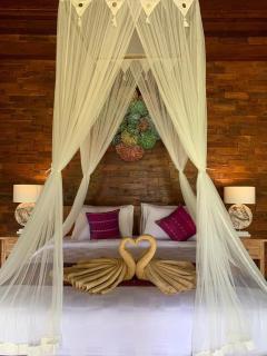 #3 Wooden Sharing Pool & Sunset View Ubud - Ubud - 2