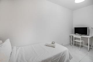 Las Palmas Comfort Rooms - 9