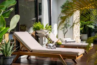 Villa Taj A Luxurious and Spacious Pool Villa - Kerobokan - 6