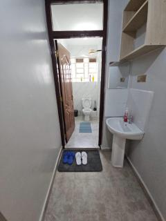 Treands Apartments - Nakuru - 3