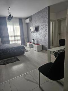 M&S Lux - Mladenovac - 6