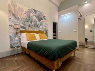 Pilastri - Attractions at your Fingertips - PLUS - Florence - 6