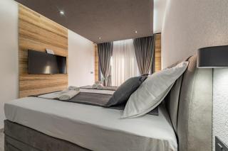 CROWONDER Villa Travera 2 with Heated Swimming Pool - CROWONDER LUXURY RENT - Privlaka - 2
