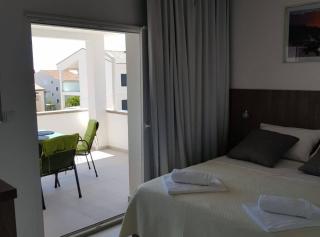 Apartments Golden Horizon with Heated Pool - Novalja - 2