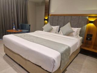 The Qubice Hotel, Kolhapur - Kolhapur - 3
