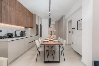 Elegant Penthouse 2 BRs - Large Veranda with View - Atene - 8