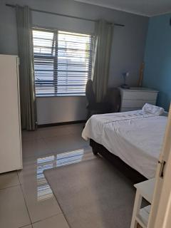 Spacious Home-Quiet area, Kuils river, Cape Town - 7