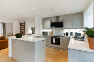 The Riverbank Hideaway - London - 9