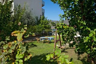 Villa Elli 1 Beach front with garden - 2