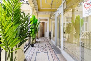 Oasis Luxe Boutique Suites by BQA - 5