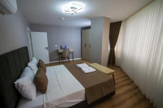 Luxury Life Suites - 6