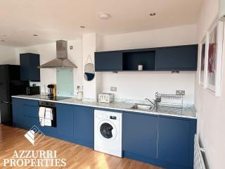 Monthly Stay for Elegant 2-Bedroom Penthouse your Ultimate City Retreat - Sheffield - 9