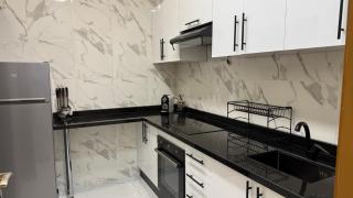 Luxury Renovated Apartment - 2