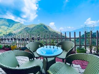 The Kempty Osasis - A Boutique Resort With Scenic Mountain View in Mussoorie - Mussoorie - 4