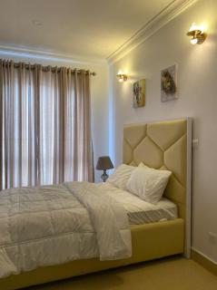 Kings Apartment - Ajibade - 8