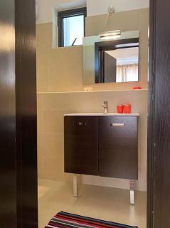 Kings Apartment - Ajibade - 4