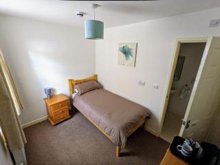 The White Horse PH - Linslade - 6