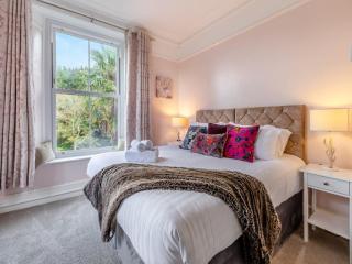 Exmoor at Your Door Walks Wine & WOW Views Here - 7