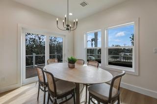 Shell Shack - New Luxurious Home - 4
