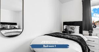 Bedworth 2 Bedroom Wi-Fi Sleeps 5 - JRR Stays - Bedworth - 6