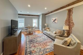 The Roost on Main Street - Waynesville - 9
