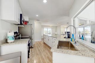 The Flip Flop Stop - Naples - 2