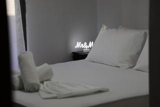 Casa Blanca Beachfront Apartament - Saranda - 7