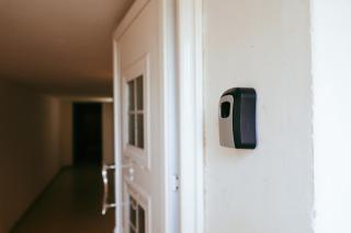 Casa Blanca Beachfront Apartament - Saranda - 2