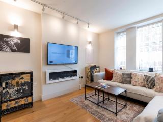 Pass the Keys Spacious 2-Bedroom Flat in the Heart of Kensington - Londen - 5