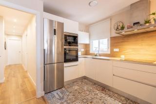 Pages Central Suite by Valcambre - 7