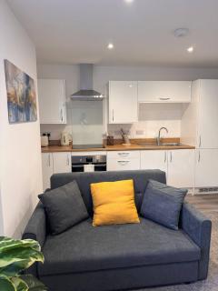 Hull 1-Bed Apt Sleeps 4 with Wi-Fi - Hull - 3