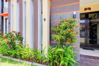 Collection O Near Bali Royal Hospital Renon Formerly JC Boutique Hotel - Denpasar - 8